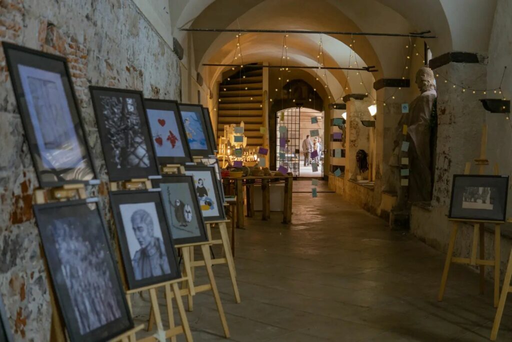 FESTIVAL "LA CITTÀ DI CARTA" - GENOVA